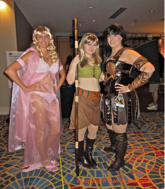 Zena Costume, Crazy Dragon Con Costumes